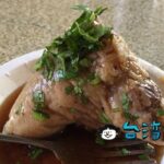 【新興路無名虱目魚湯】三官大帝廟脇の無名店で食べた粽と魚皮湯