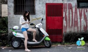 電動バイクのシェアリングサービス「WeMo Scooter」が便利! 実際に使ってみました