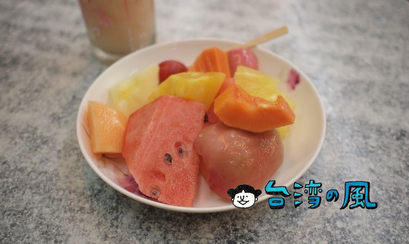 【大坤水果店】いつまでもあり続けてほしい台北駅前の素朴なフルーツ店