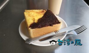 【美滋泉漢堡店】高雄のローカル朝ごはん屋さんで食べた極厚トースト